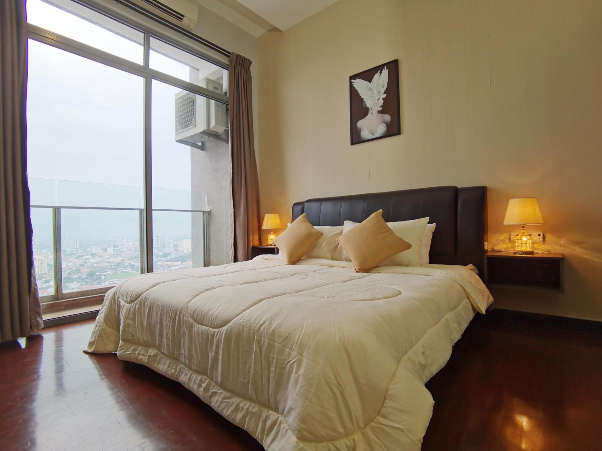 Attic Home Melaka Silverscape Residence & Jonker Room photo