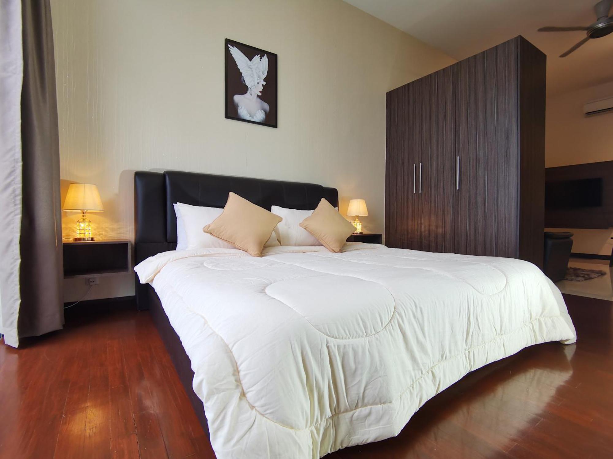 Attic Home Melaka Silverscape Residence & Jonker Room photo